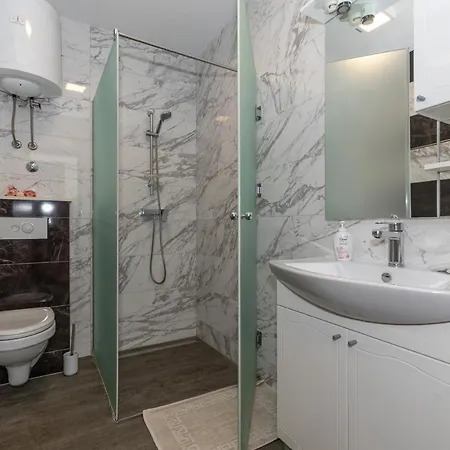 Mare Apartament *