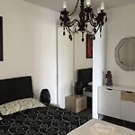 Apartament Mare *