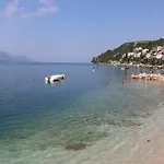 Apartament Mare